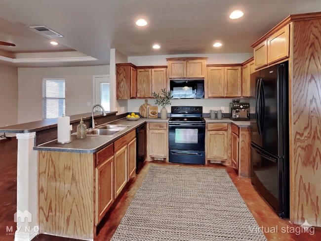 Photo - 125 Jolin Ln
