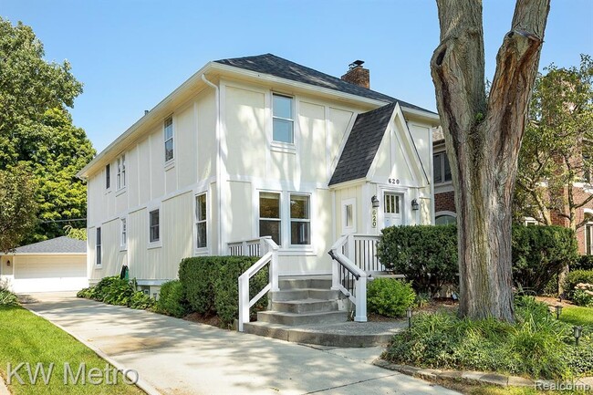 Building Photo - 620 Wallace St Rental