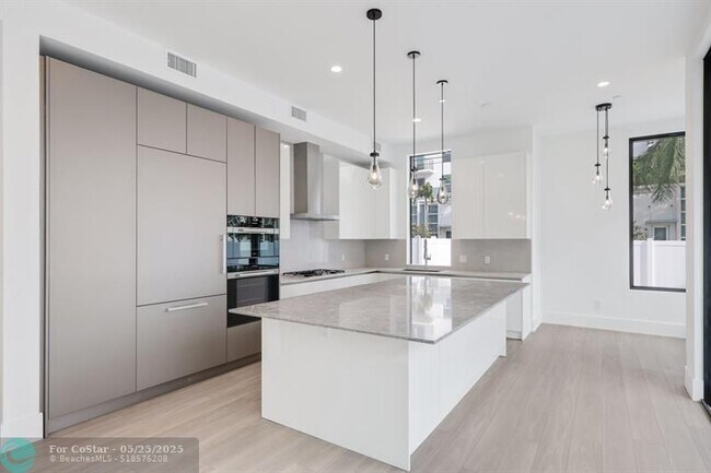 Photo - 204 Osceola Park Ln