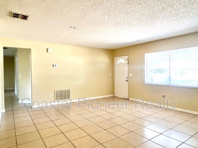 Photo - 5239 Stone Harbour Rd