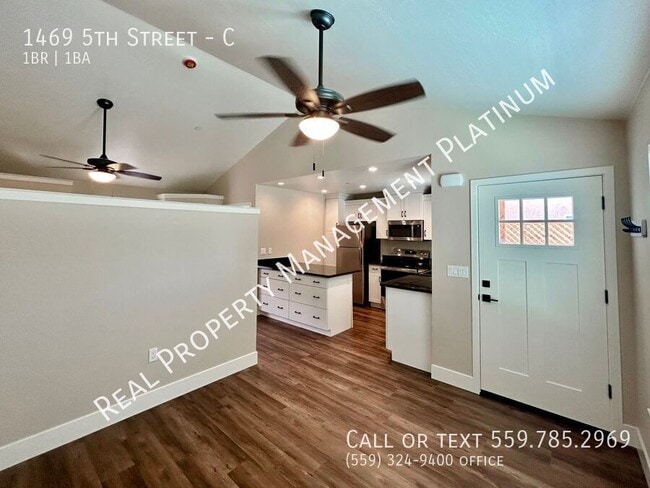 Photo - 1469 5th St