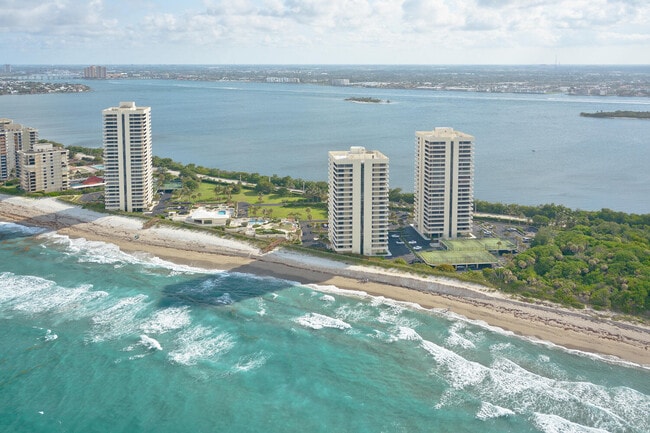 Photo - 5540 N Ocean Dr Unit 8c
