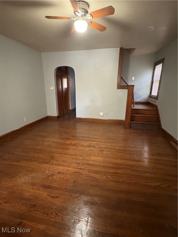 Building Photo - 746 E 3rd St Rental