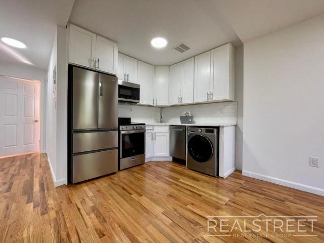 2 bedroom in Brooklyn NY 11221 - 2 bedroom in Brooklyn NY 11221 Unidad 3 Rental