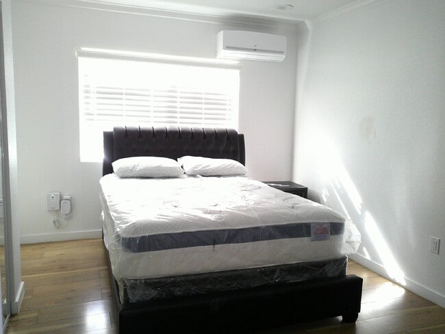 Photo - 245 N 23rd St Unit 245 N 23rd St