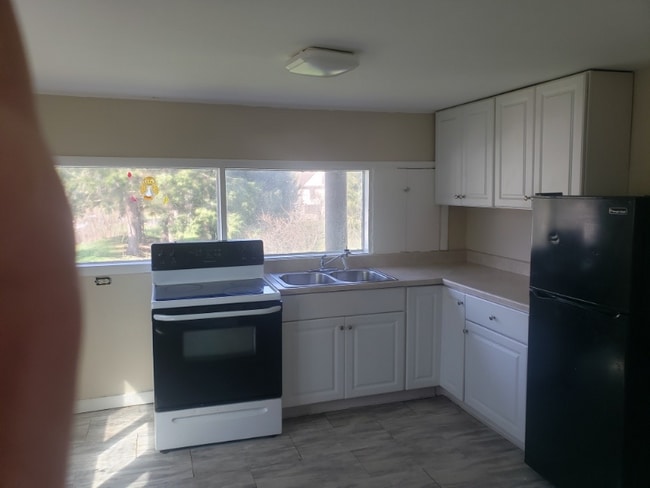 Photo - 413 Front St Unidad H