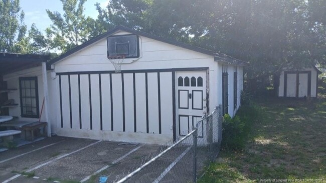 Photo - 1115 Poplar Dr