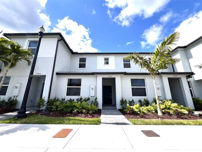 Building Photo - 17956 SW 358th St Rental