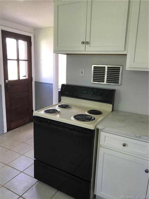 197 Robert Treat Pkwy House House Rental in Milford, CT