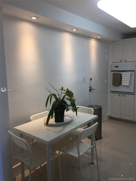 Photo - 3901 S Ocean Dr Unit 14E