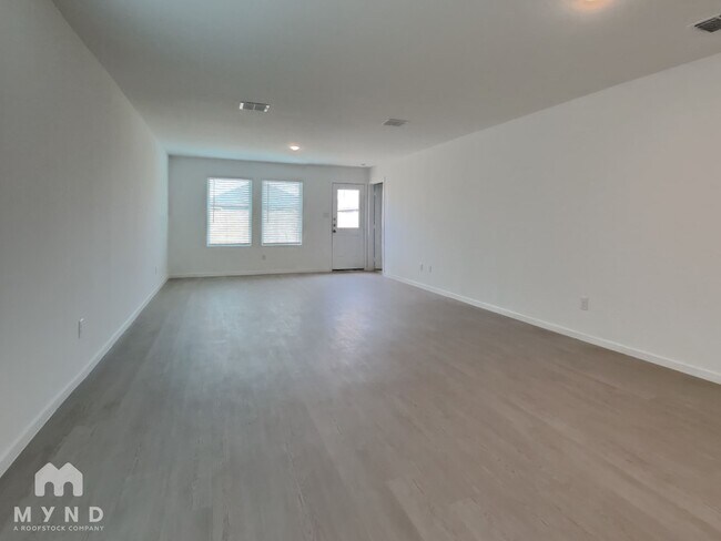 Photo - 415 Indian Blossom