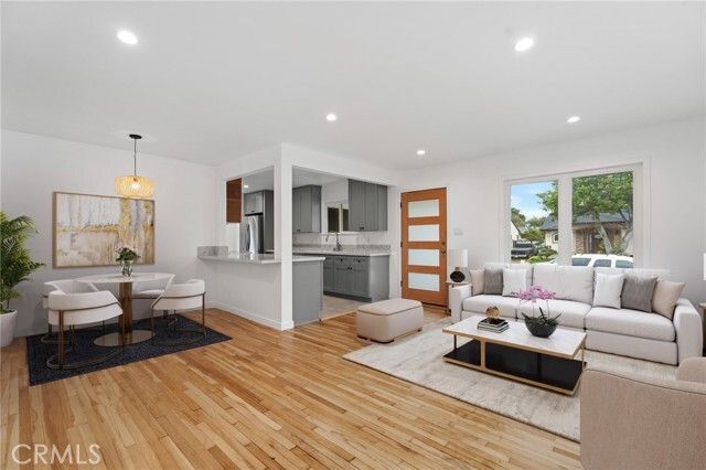 Building Photo - 14900 Doty Ave Rental