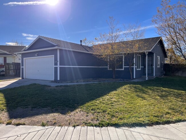 Photo - Cute 2 bedroom home located in Donner Trails!