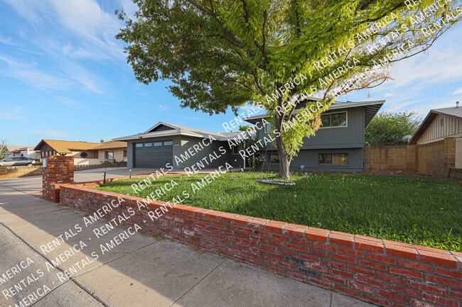 Photo - 5205 W Caribbean Ln