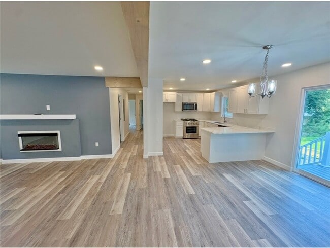 Photo - 1904 E Calhoun St