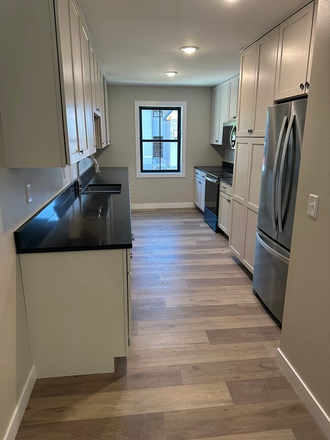 Photo - 1500 Lower Trentwood Cir NE Unidad A