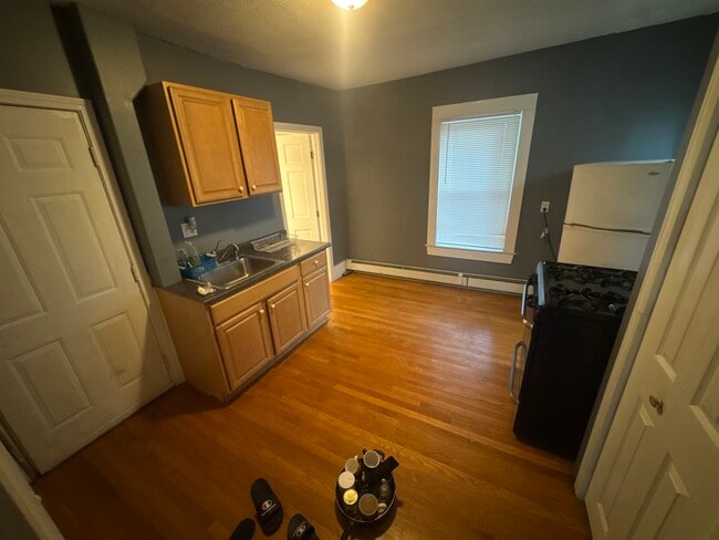 Photo - 62 Saint James St Unit 2