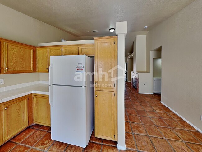 Photo - 117 Windy Creek Ave