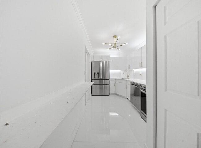 Photo - 3125 Oakland Shores Dr Unit B203