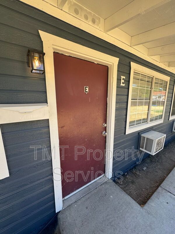 Photo - 2720 Forrest St Unit E