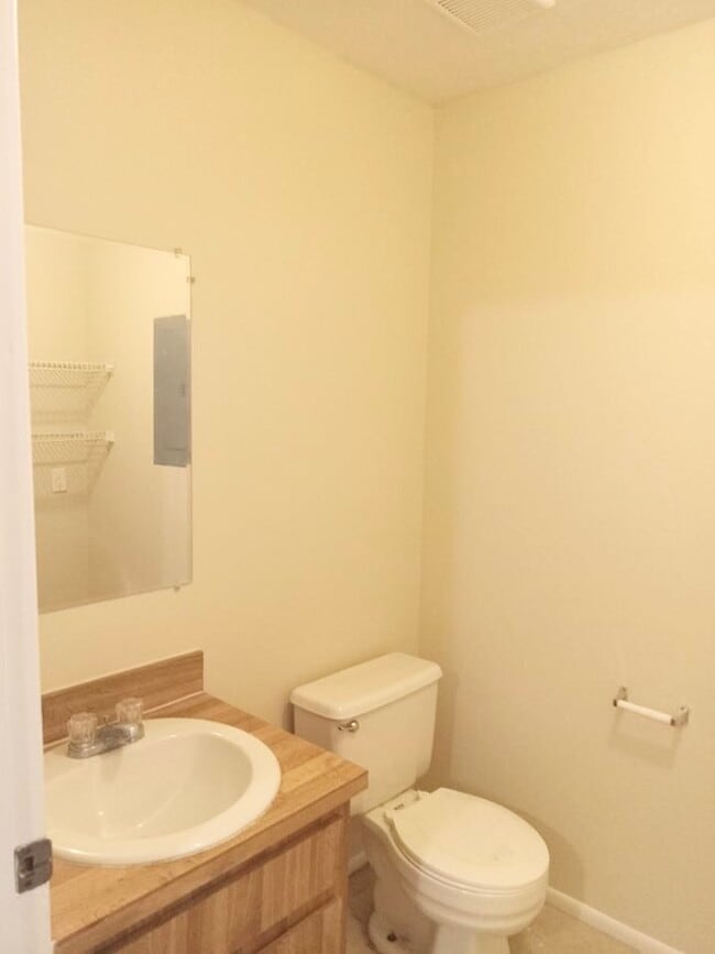 Photo - 5230 SE 31st St Apartamentos Unidad 5230C