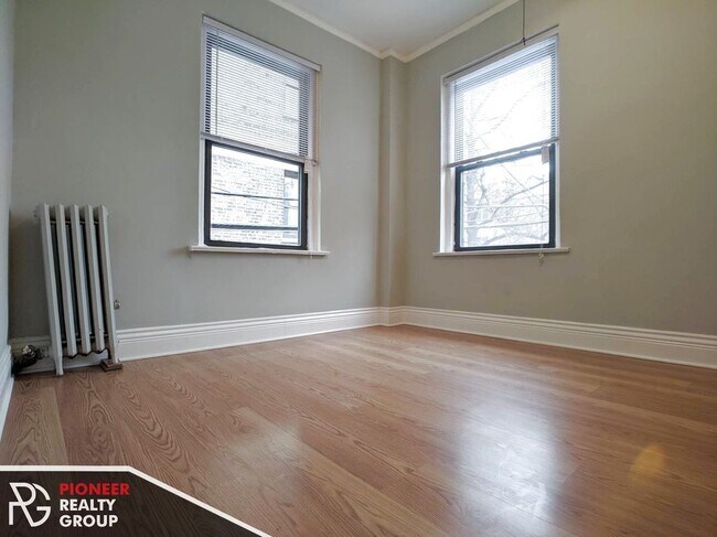 Photo - 3831 N Fremont St Unit 208