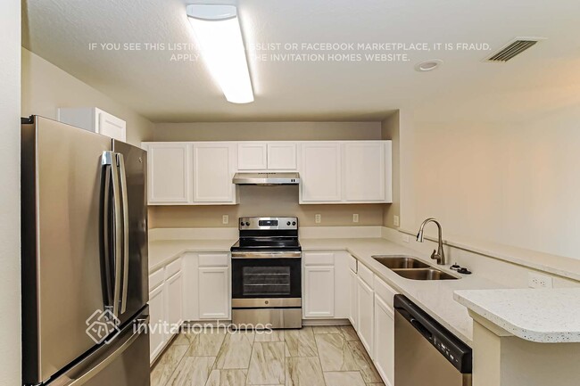 Photo - 589 Cabernet Pl