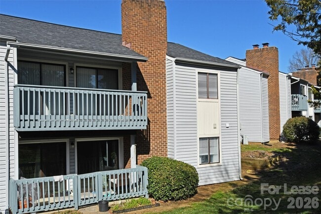 Photo - 11185 Harrowfield Rd