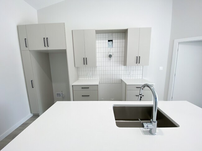 Photo - 11 Clara Cres