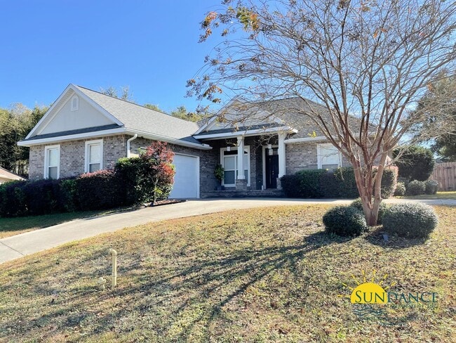 Building Photo - 303 Greyfox Cir