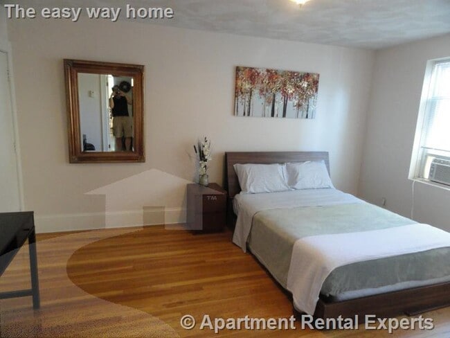 Building Photo - 402 Highland Ave Unit #32