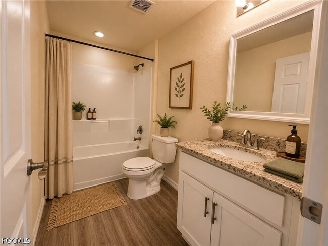 Photo - 1173 E Benbow Cir