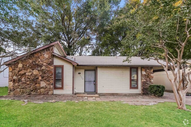 Building Photo - 5722 Ballenmoor Dr Rental