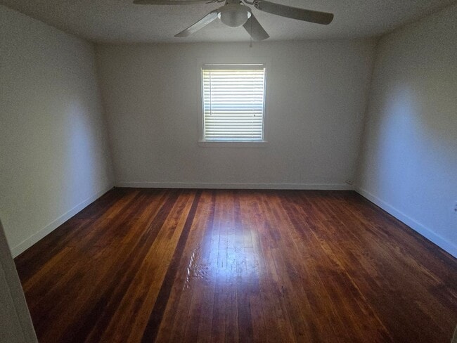 Photo - Single Story Home in El Sobrante... Available Now !!