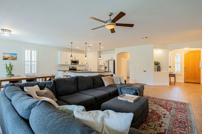 Photo - 1819 E Fawn Dr