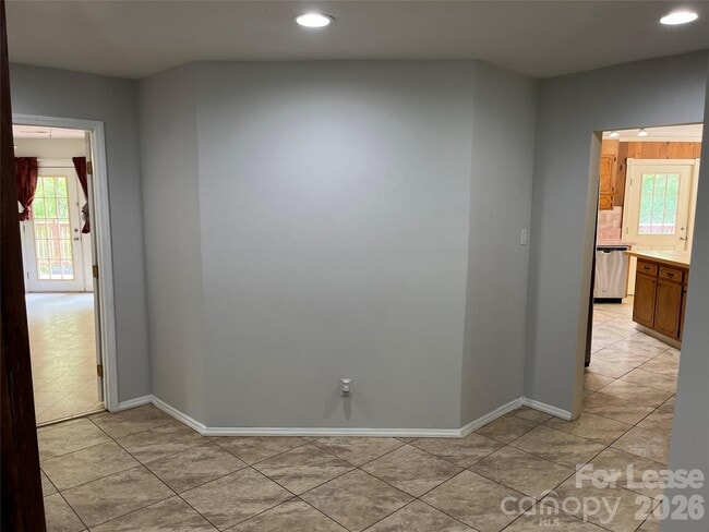 Photo - 8737 Whippoorwill Dr