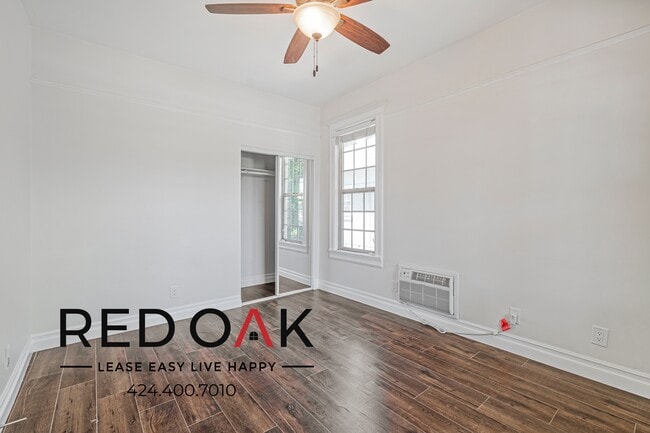 Photo - 3425 Walton Ave Unit 3425B