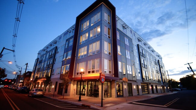Building Photo - The Davenport Rental