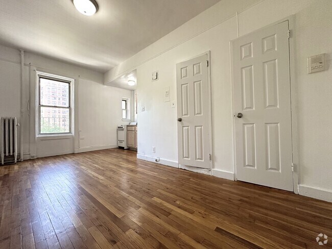 Building Photo - 936 West End Ave Rental