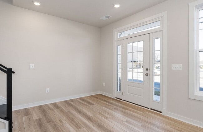 Photo - New Construction - 3 bed, 3 bath Townhome in the City