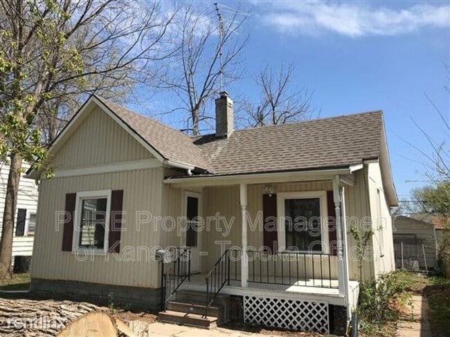 Photo - 430 NE Lime St