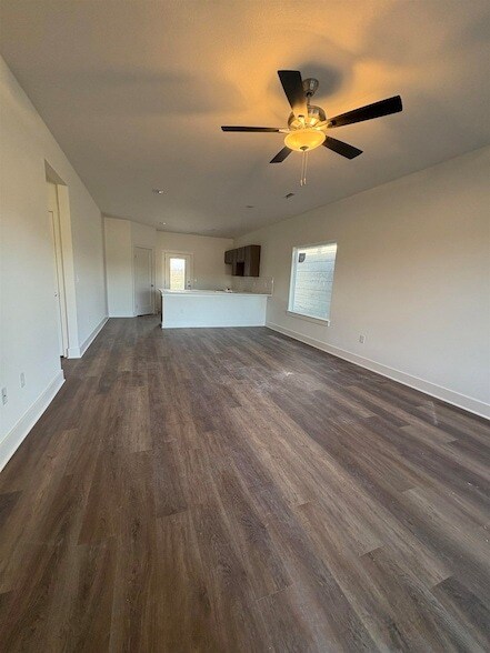 Photo - 4831 N Vassar Ave