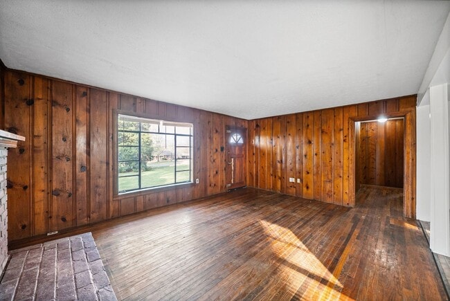 Photo - Lafayette Road-420 Unit 420A