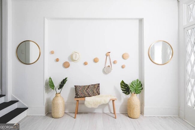 Photo - 449 Greenwood Ave NE