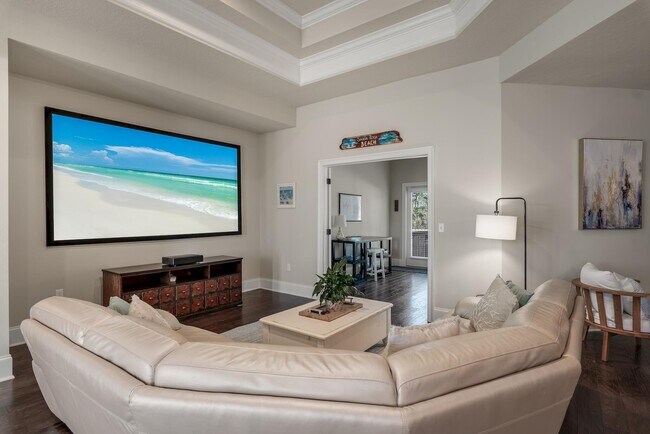 Photo - 187 Tropical Breeze Dr