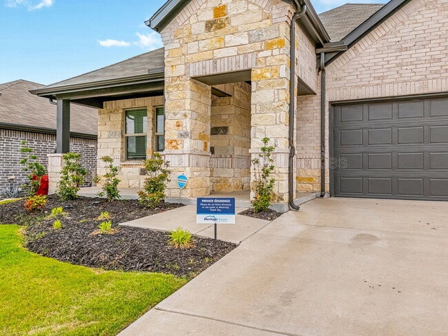 Photo - 2200 Dunbar Dr