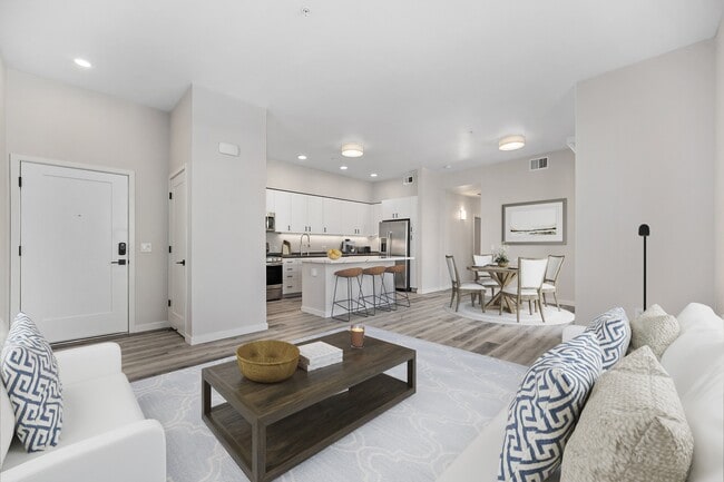 Entrada D del plano de planta - Sierra Gateway Apartments