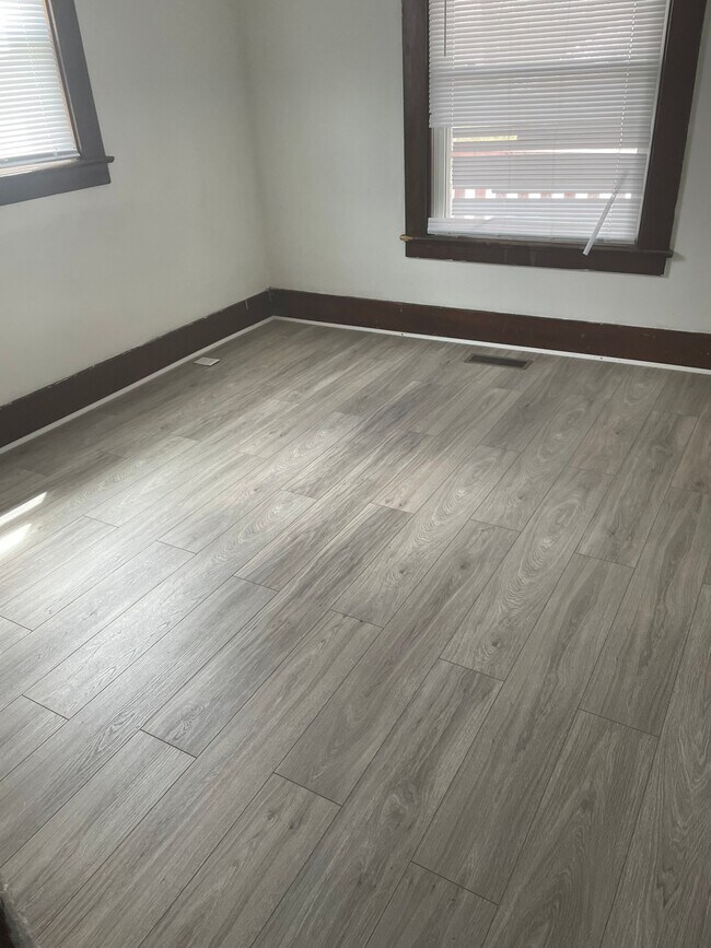 Photo - 208 Watts Ave
