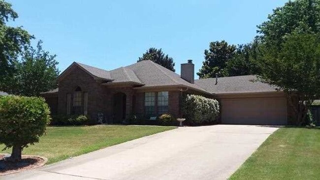 Building Photo - 8808 Timberlyn Way