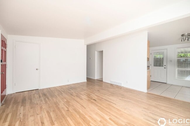 Photo - 6809 S Meadow Downs Way